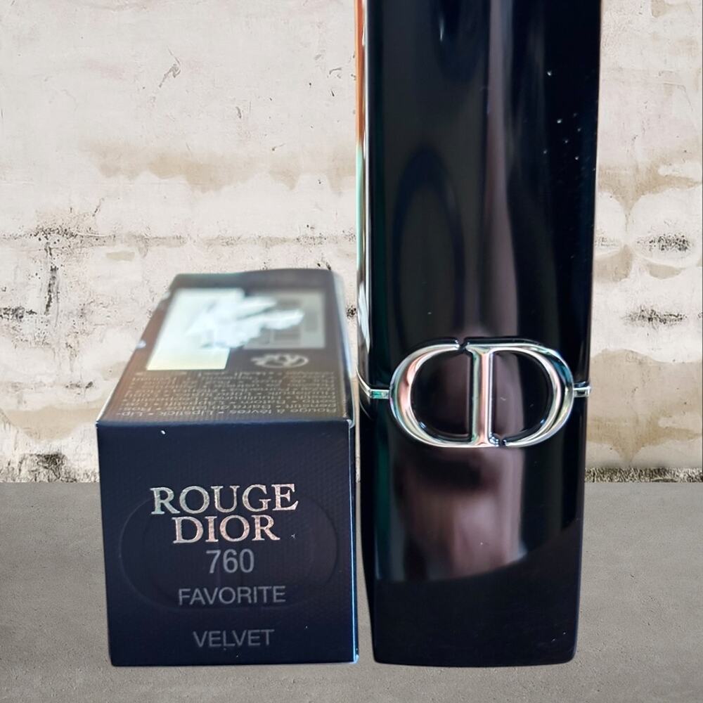 DIOR $50 Rouge Dior Refillable Lipstick in 760 Favorite Velvet Finish NIB - Picture 4 of 4